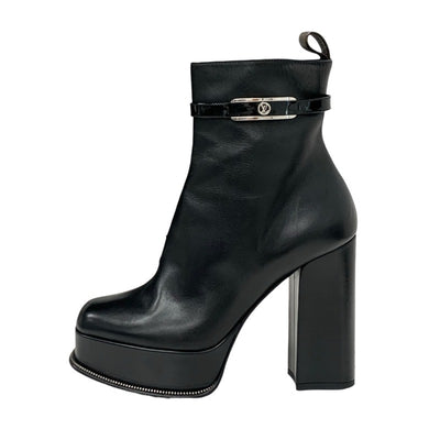 ルイヴィトン LOUIS VUITTON フェイムライン モノグラム ブーツ